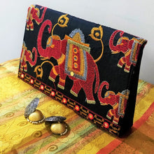 Load image into Gallery viewer, Haathi Silk Clutch - Red