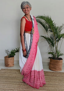 beautiful red white cotton handwoven saree I Chanchal bringing art to life