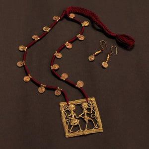 Maroon Golden Antique Dokra Neckpiece Made in India Chanchal fashion jewelry Statement necklace Party Durga Puja Pendant Diwali Gift