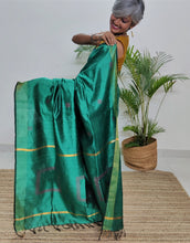 Load image into Gallery viewer, gorgeous green Bhagalpuri handloom tussar silk saree I Chanchal bringing art to life